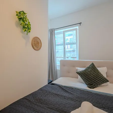 Schlossberg Residences - Design City-apartment Im Herzen Von Apartment *