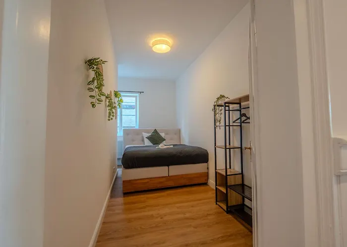 Schlossberg Residences - Design City-apartment Im Herzen Von